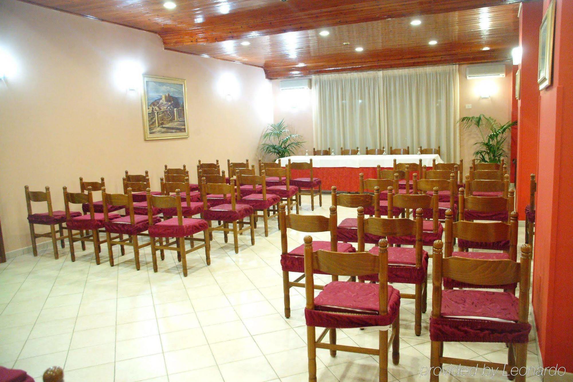 Hotel Virgilio Тропея Бизнес фото